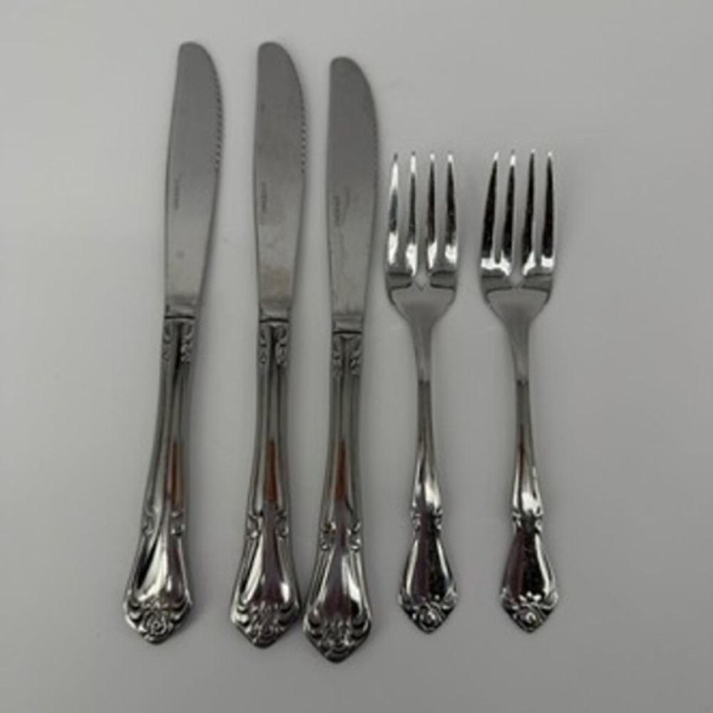 Oneida Arbor Rose Stainless Flatware 5pcs 3 Dinner‎ Knives 2 Salad Forks Floral